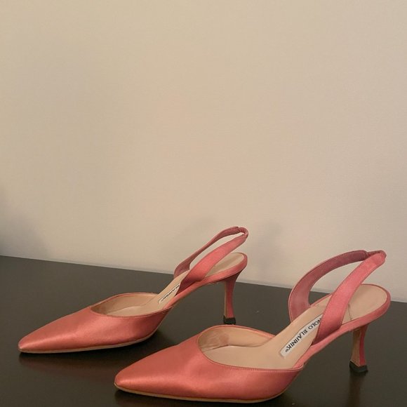 Manolo Blahnik Pink Satin Slingback Pumps - Picture 1 of 4